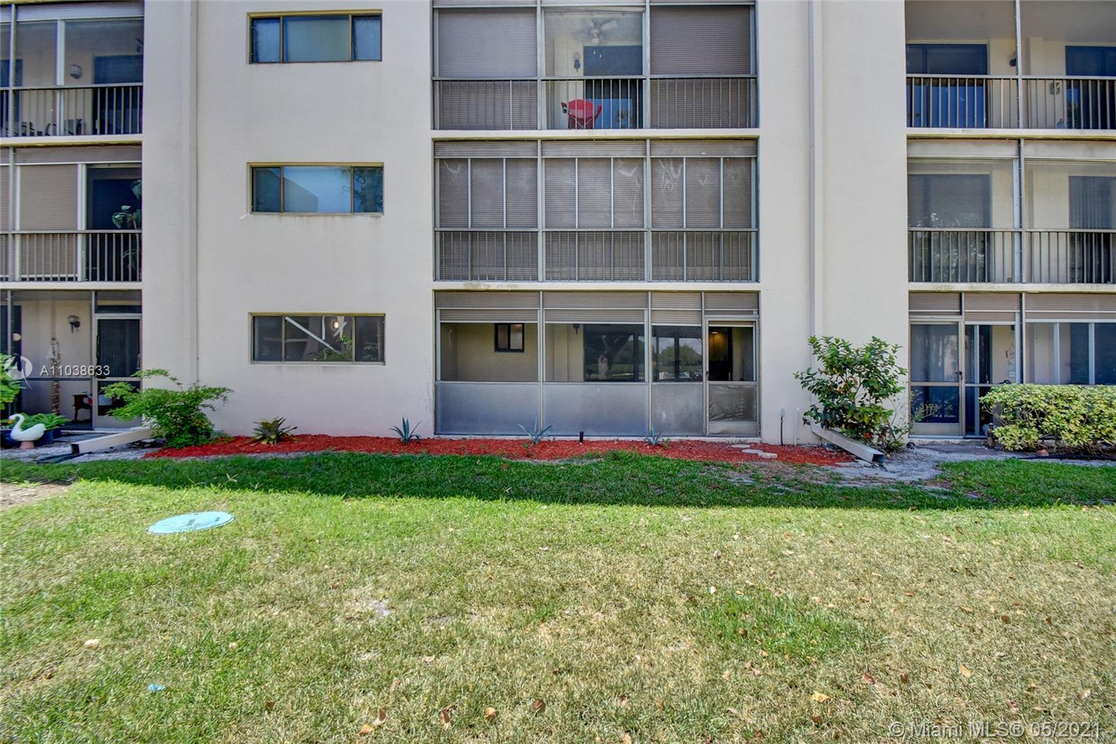 SEAGRAPE CONDO - Residential