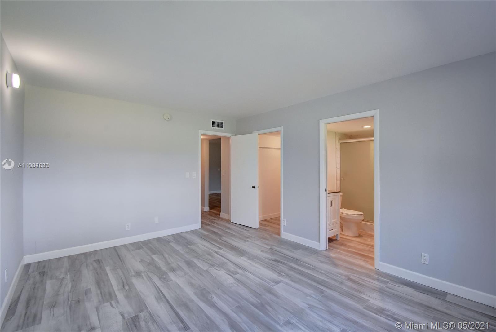 SEAGRAPE CONDO - Residential