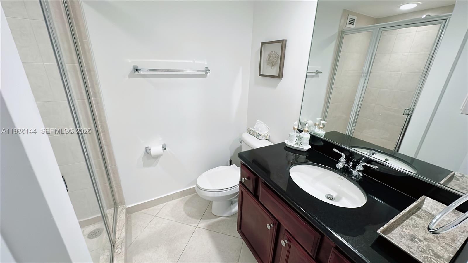 5600 CONDO - Residential Lease