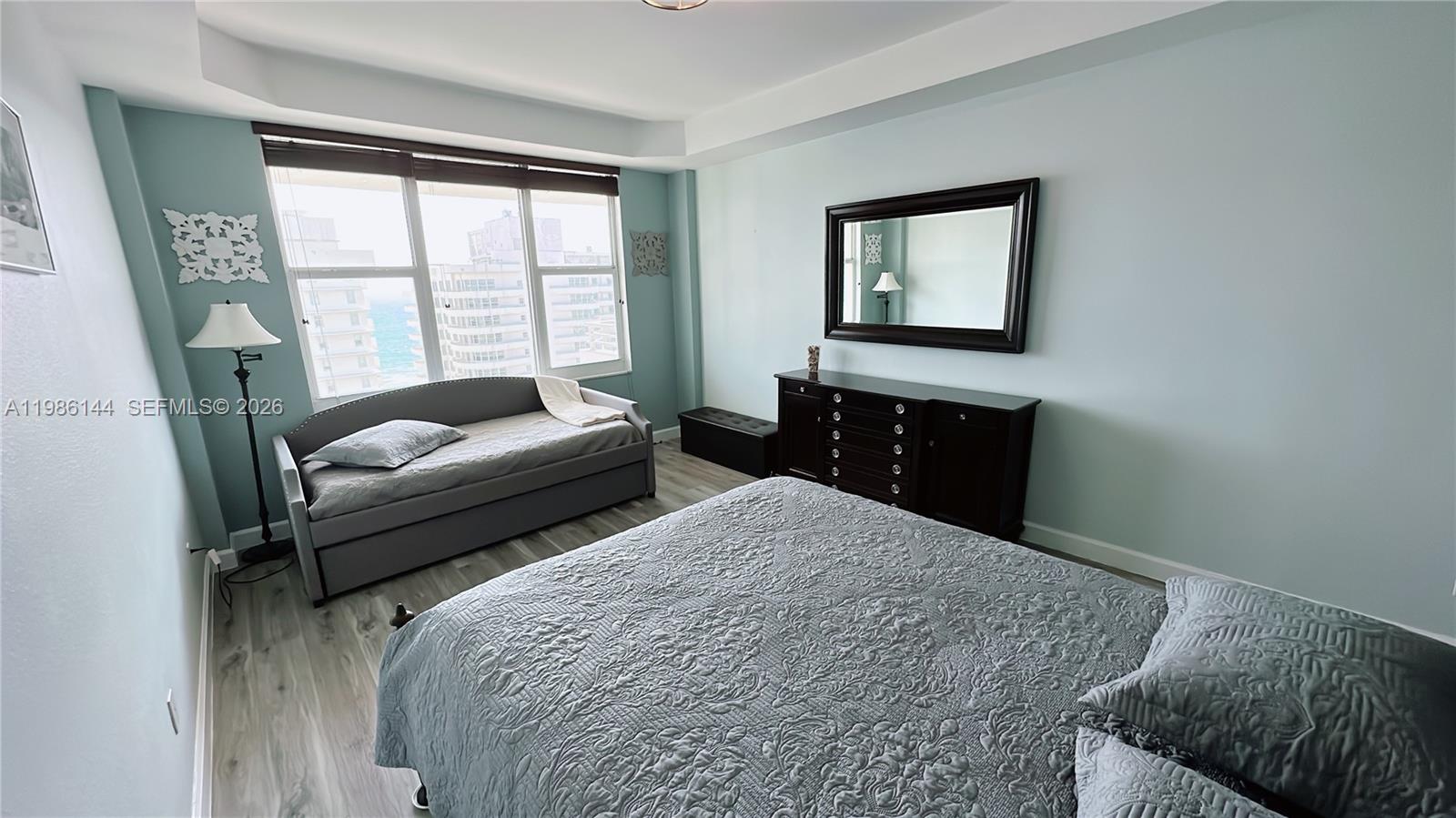 5600 CONDO - Residential Lease