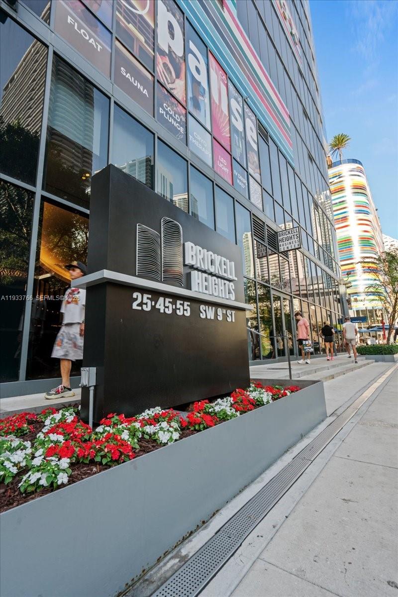 BRICKELL HEIGHTS EAST CON - Residential