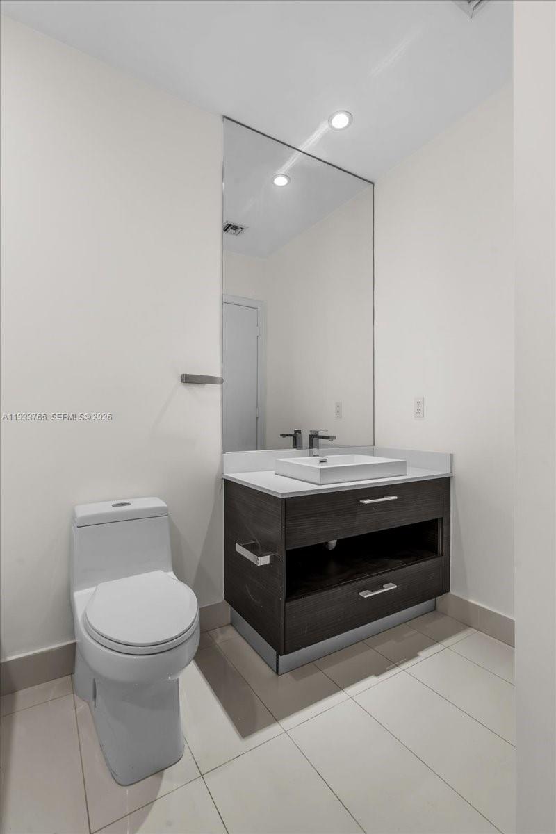 BRICKELL HEIGHTS EAST CON - Residential