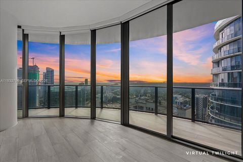 45 SW 9th St 4306 Miami FL 33130