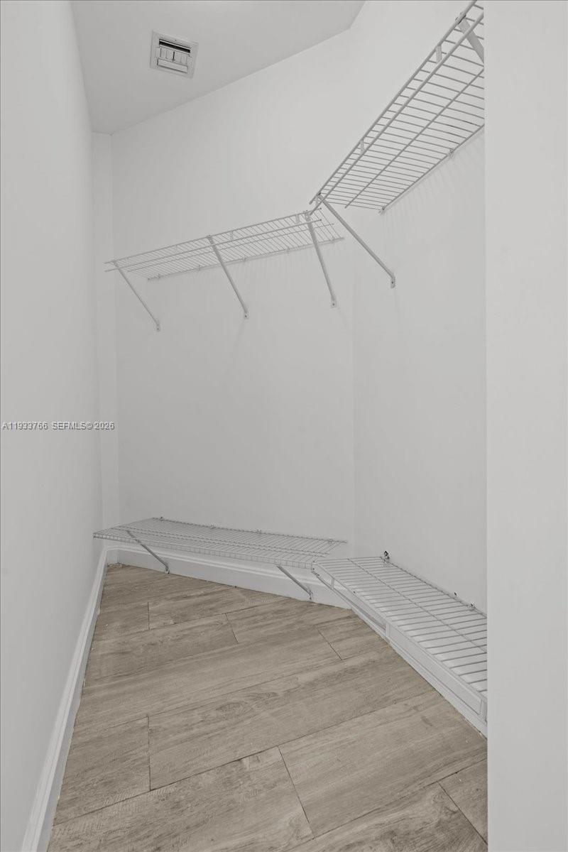 BRICKELL HEIGHTS EAST CON - Residential