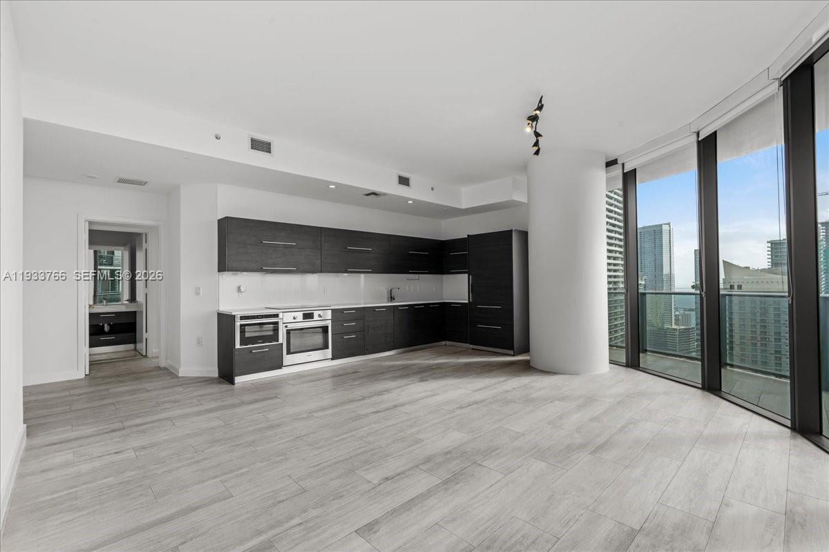 BRICKELL HEIGHTS EAST CON - Residential