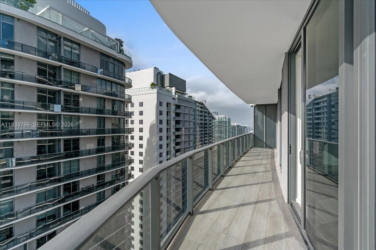 BRICKELL HEIGHTS EAST CON - Residential