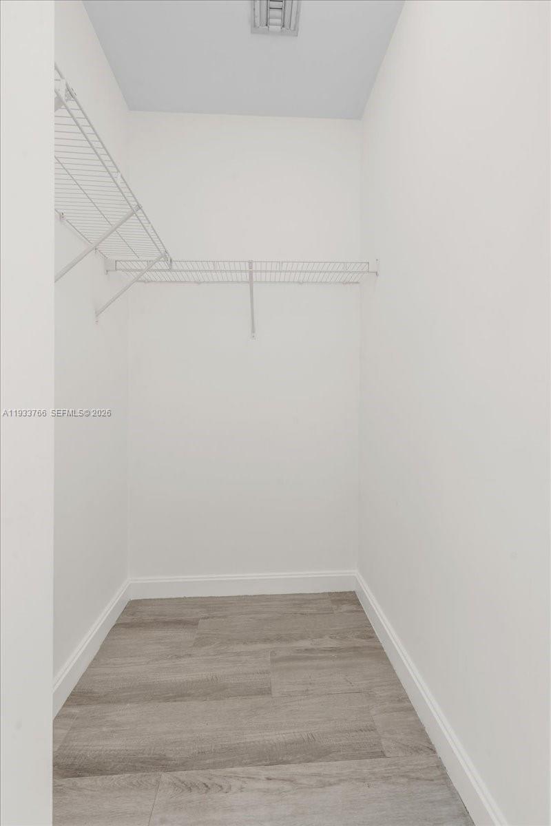 BRICKELL HEIGHTS EAST CON - Residential