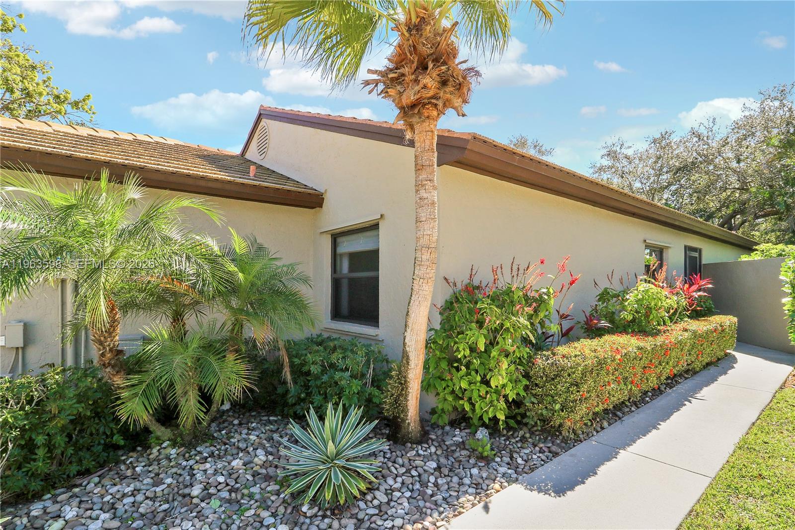 PGA RESORT COMMUNITY OF I - Residential