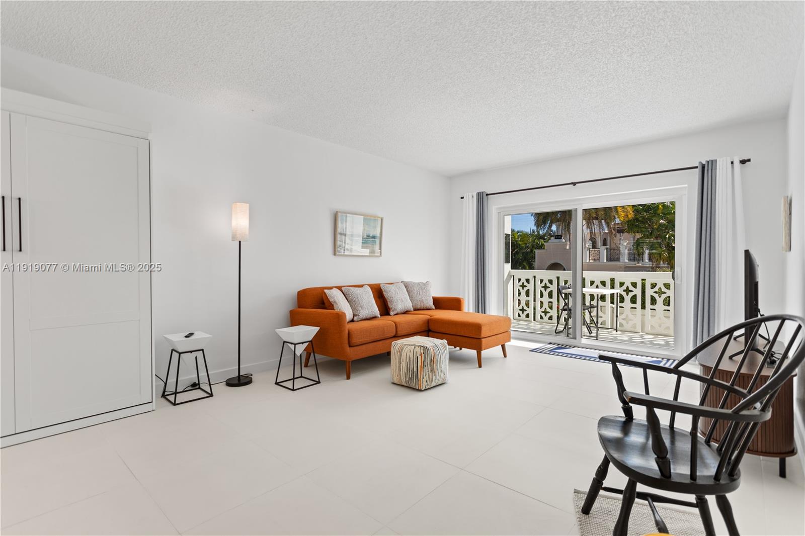 GOLDEN BAY TOWERS CO-OP - Residential