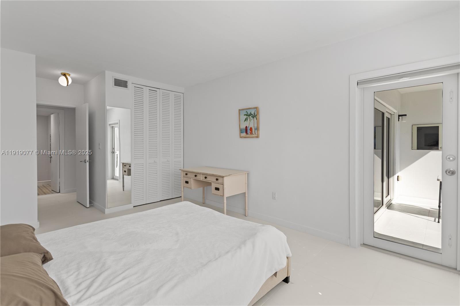 GOLDEN BAY TOWERS CO-OP - Residential