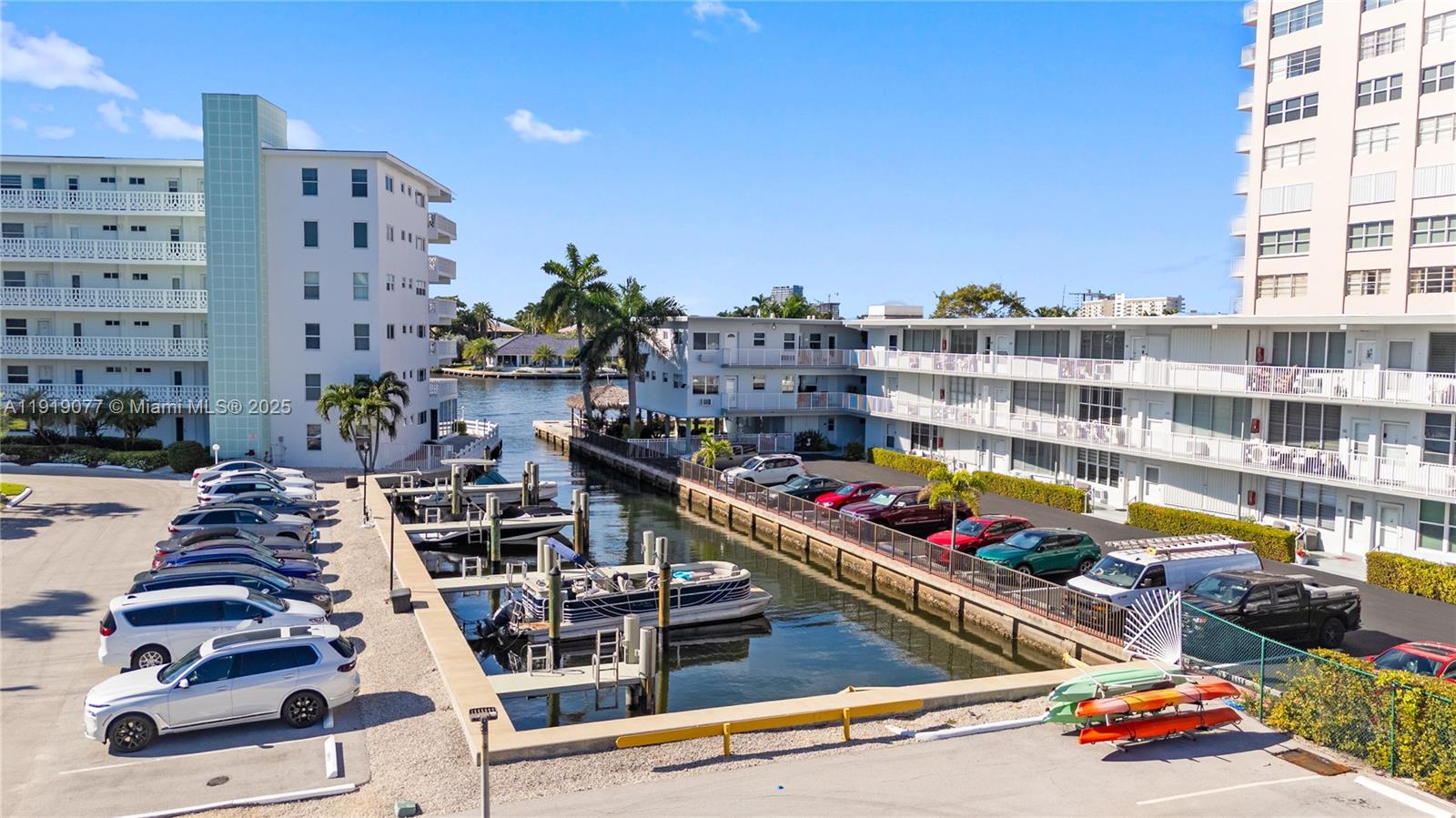 GOLDEN BAY TOWERS CO-OP - Residential