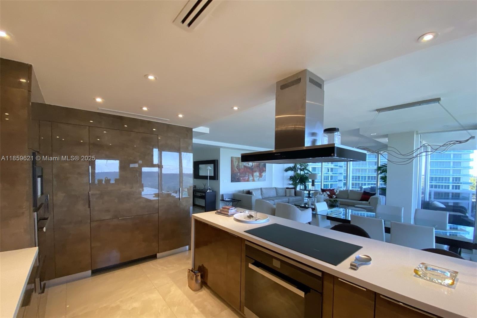 HARBOUR HOUSE - Residential Lease