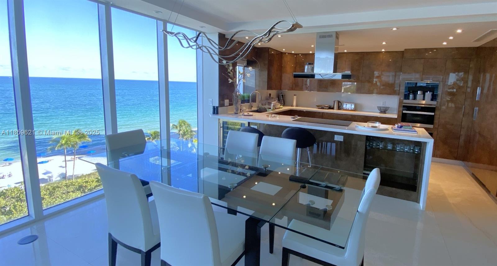 HARBOUR HOUSE - Residential Lease