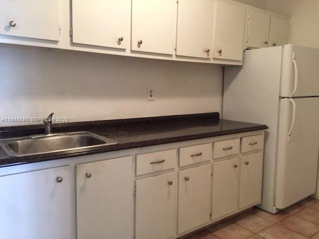 VENETIAN PALMS CONDO - Residential