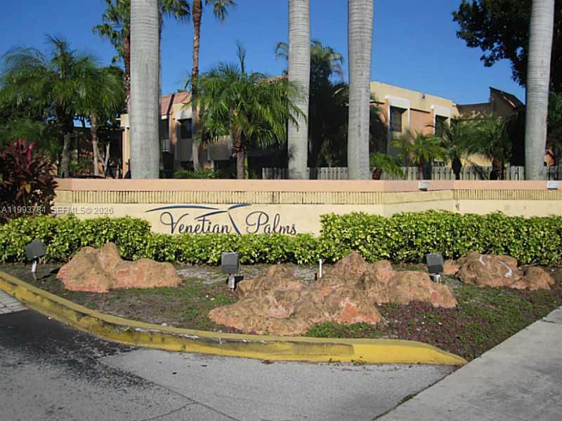 VENETIAN PALMS CONDO - Residential