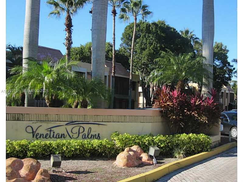 VENETIAN PALMS CONDO - Residential