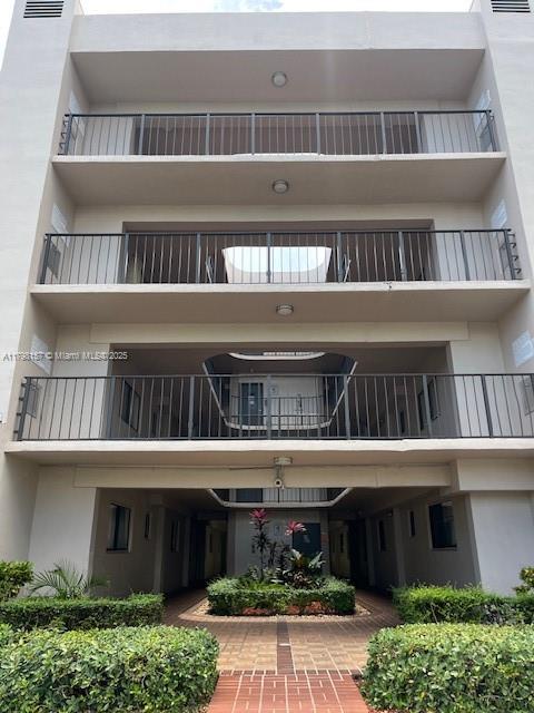 8540 Sw 133rd Ave Rd 123, Miami, Broward County, Florida - 3 Bedrooms  
2 Bathrooms - 