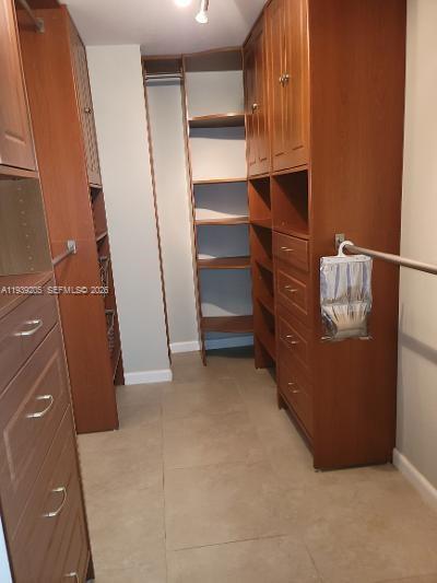 LANDS OF THE PRESIDENT CO - Residential