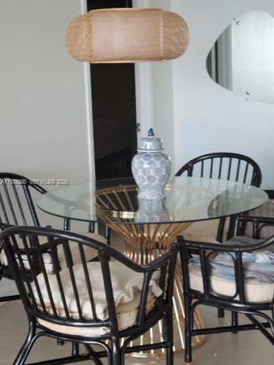 2425 Presidential Way 703