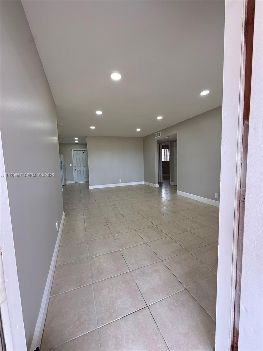 850 E Commercial Blvd 234D