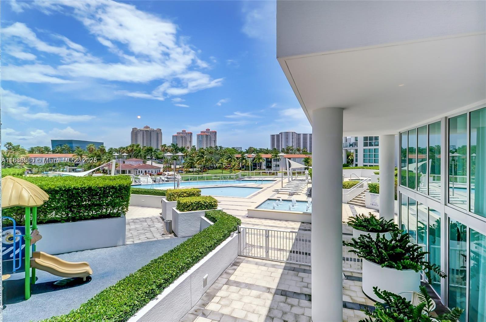 THE ATRIUM AT AVENTURA CO - Residential Lease