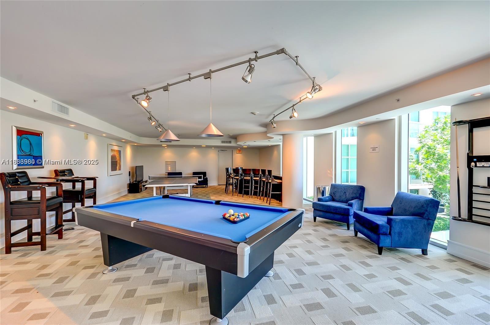 THE ATRIUM AT AVENTURA CO - Residential Lease