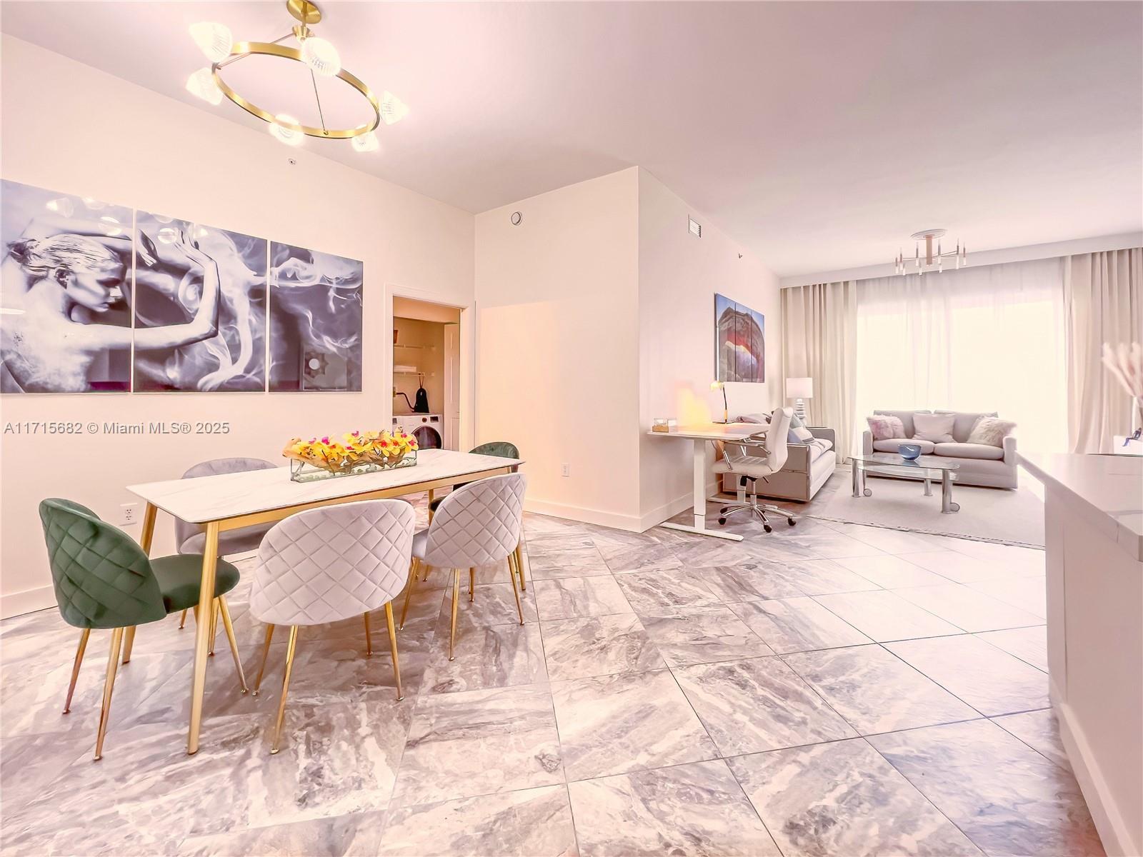 MOORINGS AT LANTANA CONDO - Residential Lease