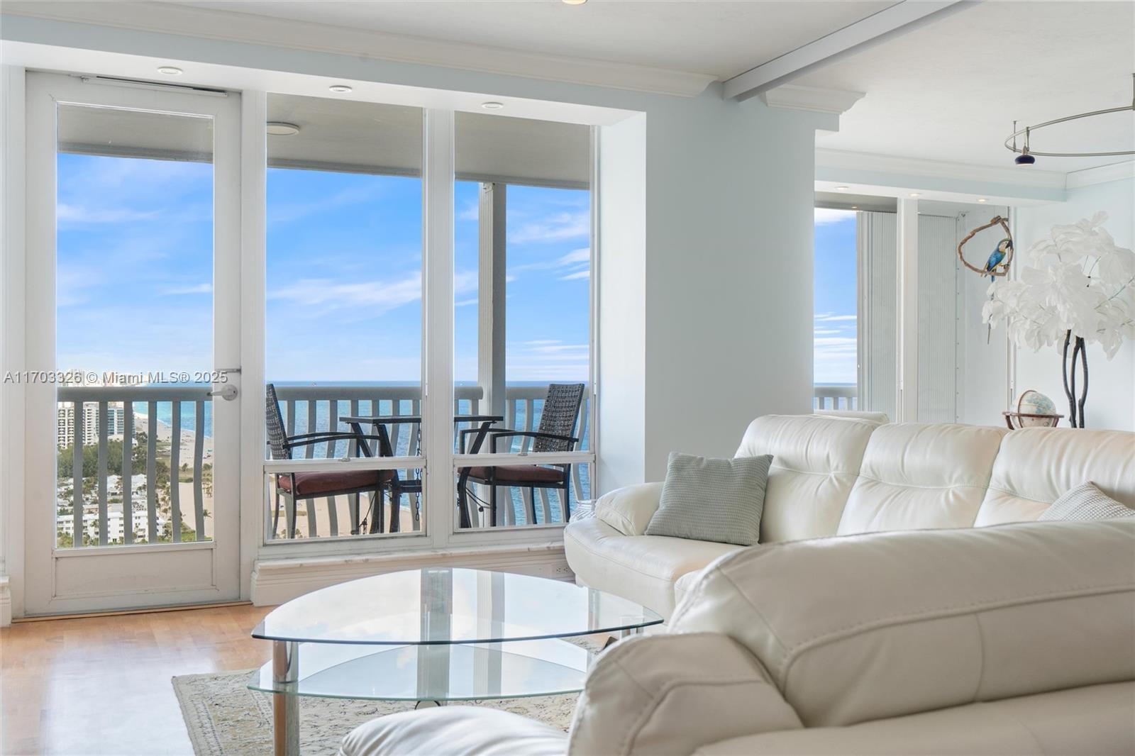 POINT OF AMERICAS II - Residential