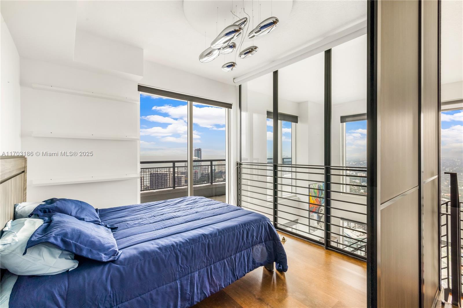 INFINITY AT BRICKELL COND - Residential
