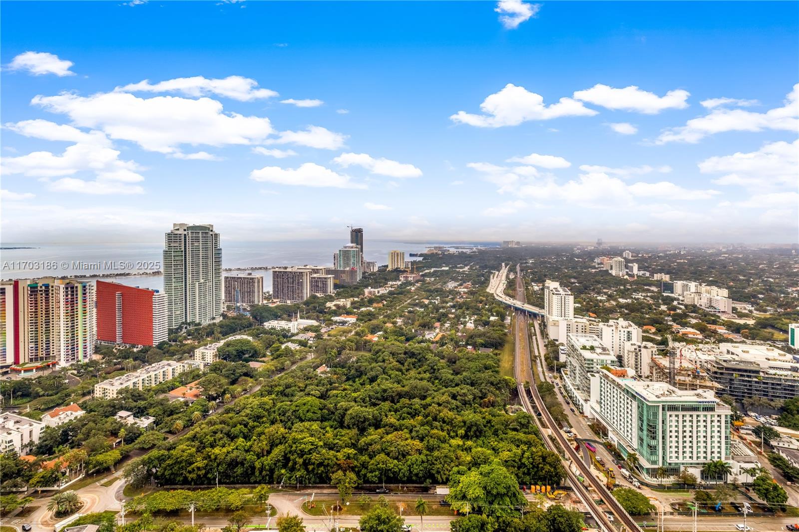 INFINITY AT BRICKELL COND - Residential