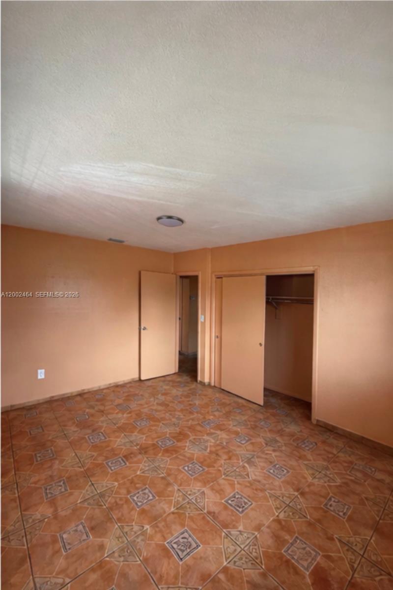 GRIFFIN GARDENS PL - Residential Lease