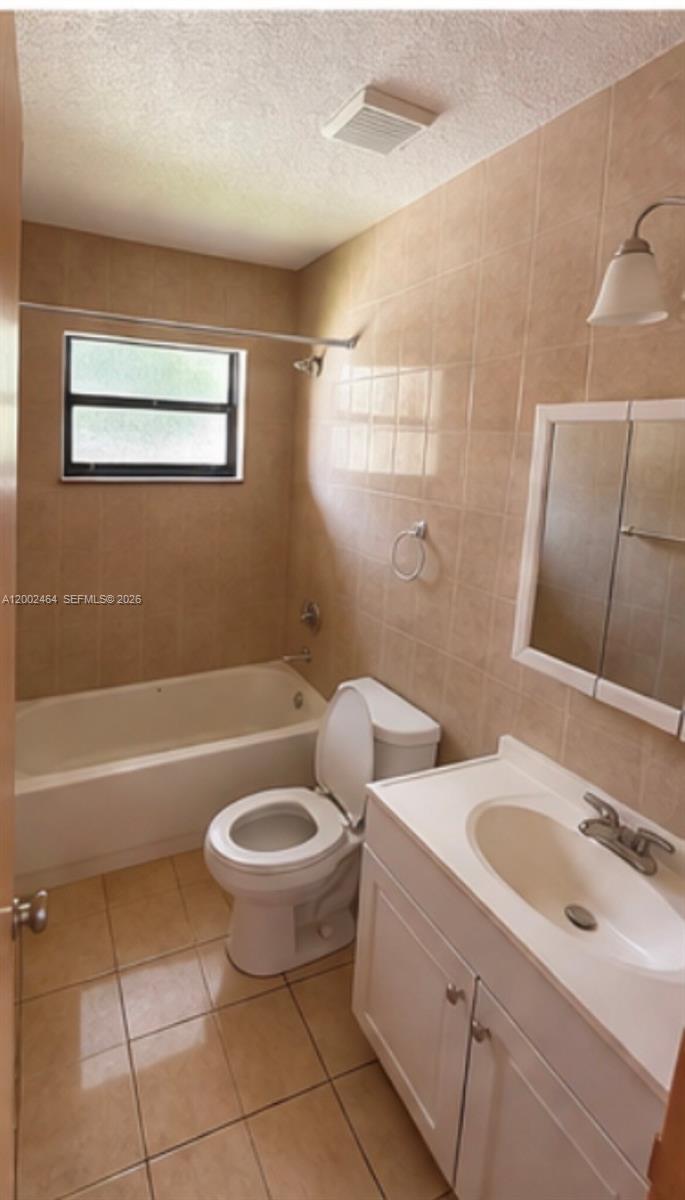 GRIFFIN GARDENS PL - Residential Lease