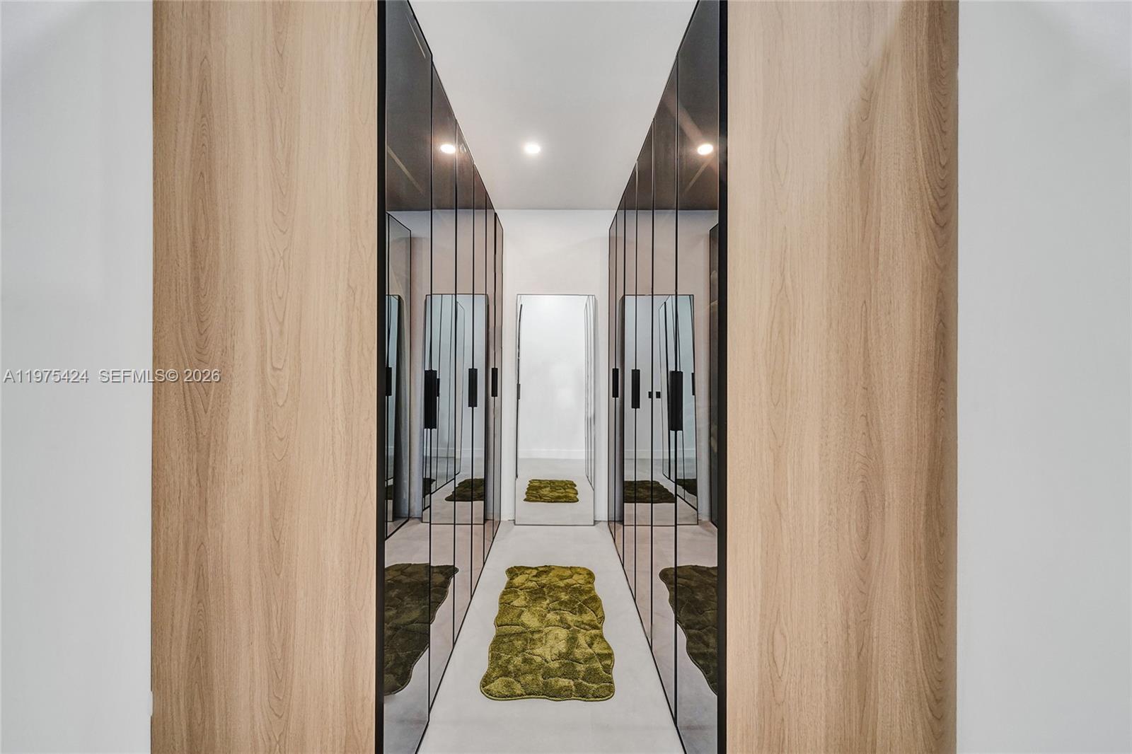 BANYAN OAKRIDGE PLAT - Residential