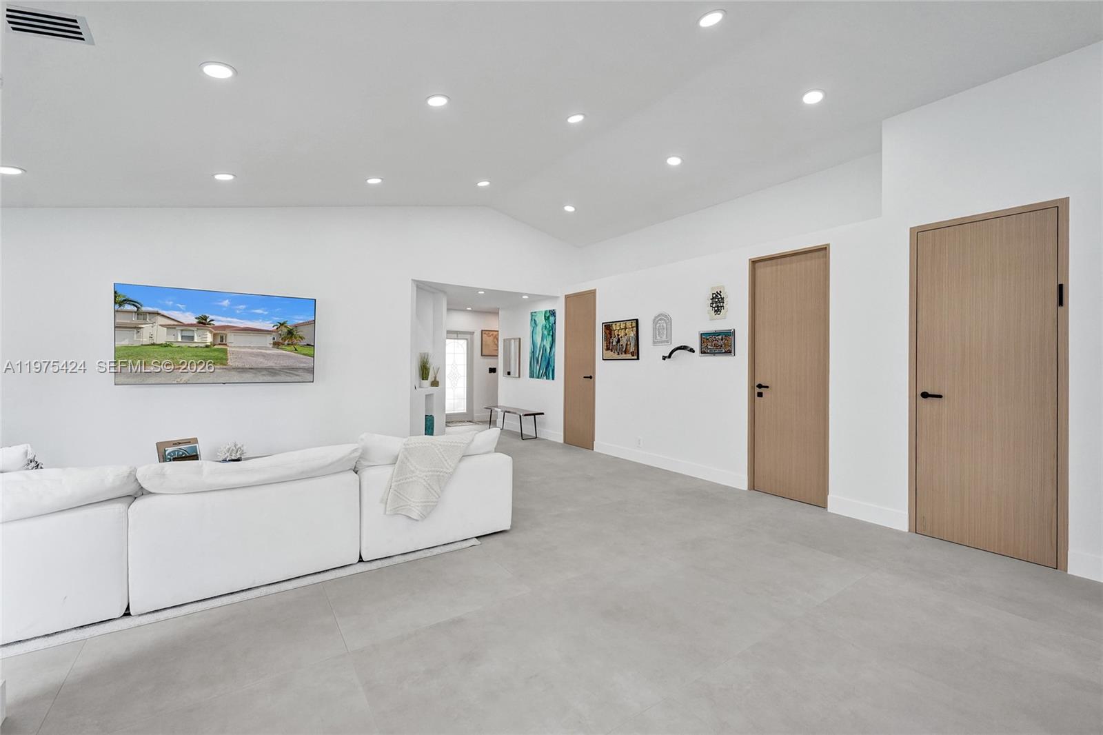 BANYAN OAKRIDGE PLAT - Residential