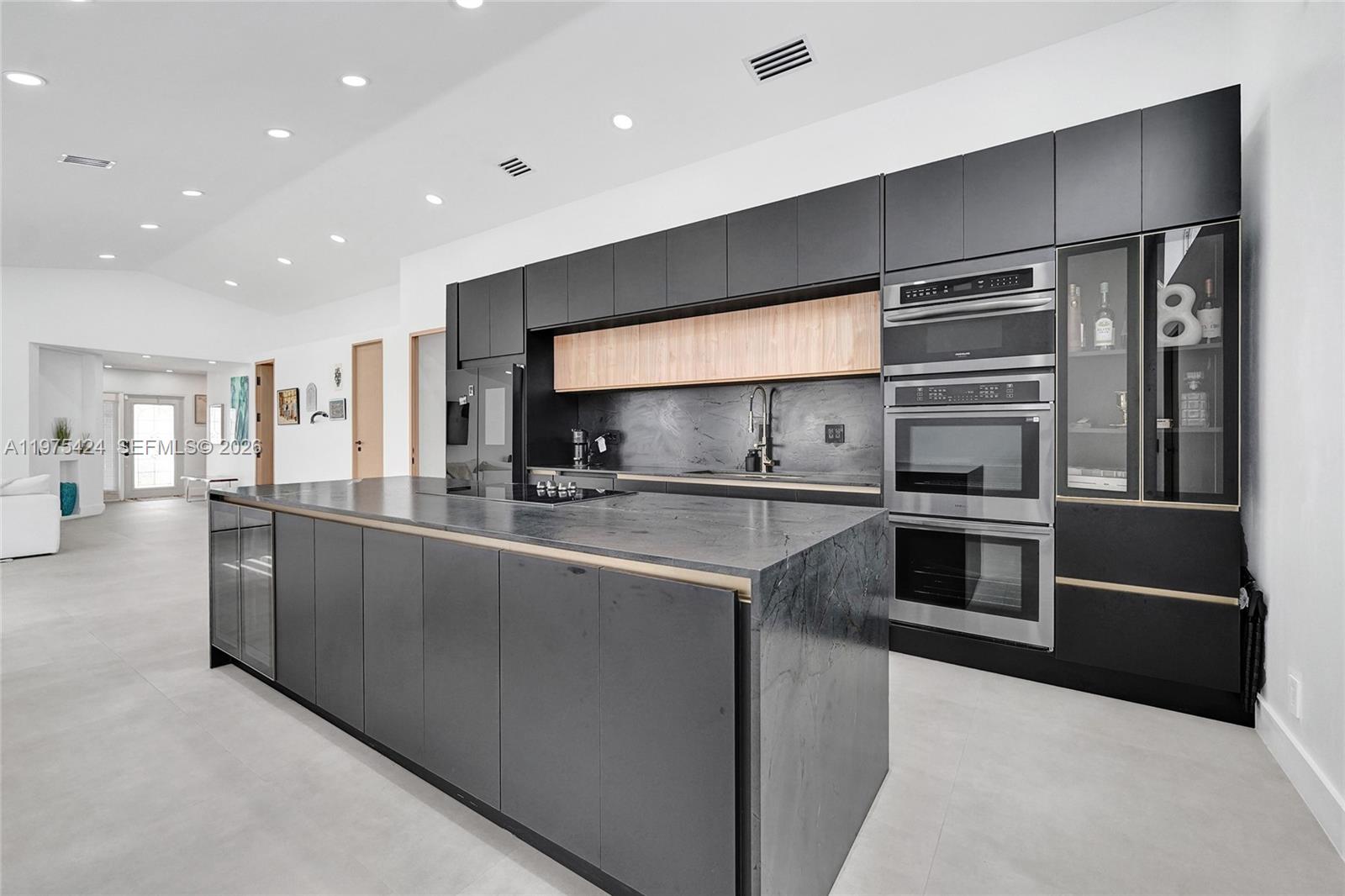 BANYAN OAKRIDGE PLAT - Residential