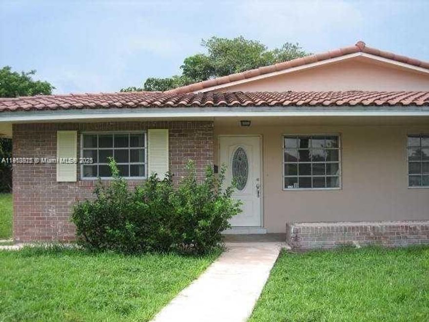Remodeled 4BR/2.5BA semi-attached single family villa in Coral Springs Village Green. This Home features new flooring, renovated master bathroom, updated kitchen with newer appliances and modern lighting. Enjoy your own fenced private backyard with covered patio and ample parking in the quiet area of Coral Springs! Walking distance to excellent CORAL SPRINGS CHARTER SCHOOL and Library. Centrally located with shopping, restaurants and easy commute through Sawgrass expressway or I-95 expressway.
