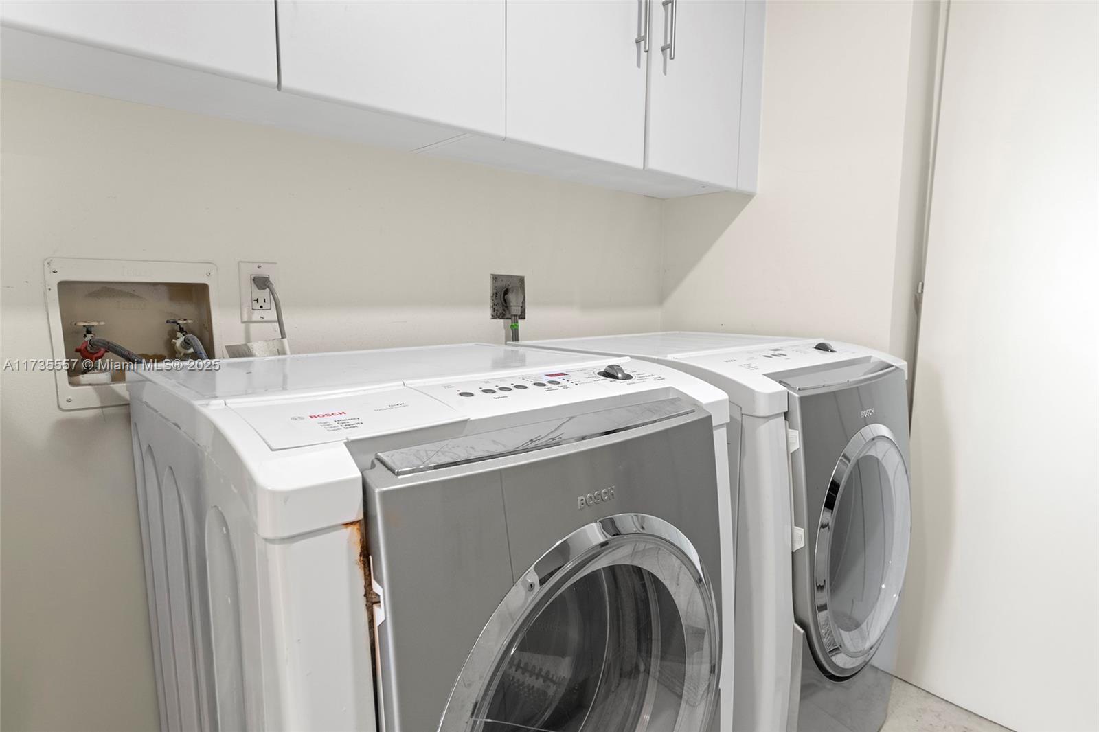 BRISTOL TOWER CONDO - Residential