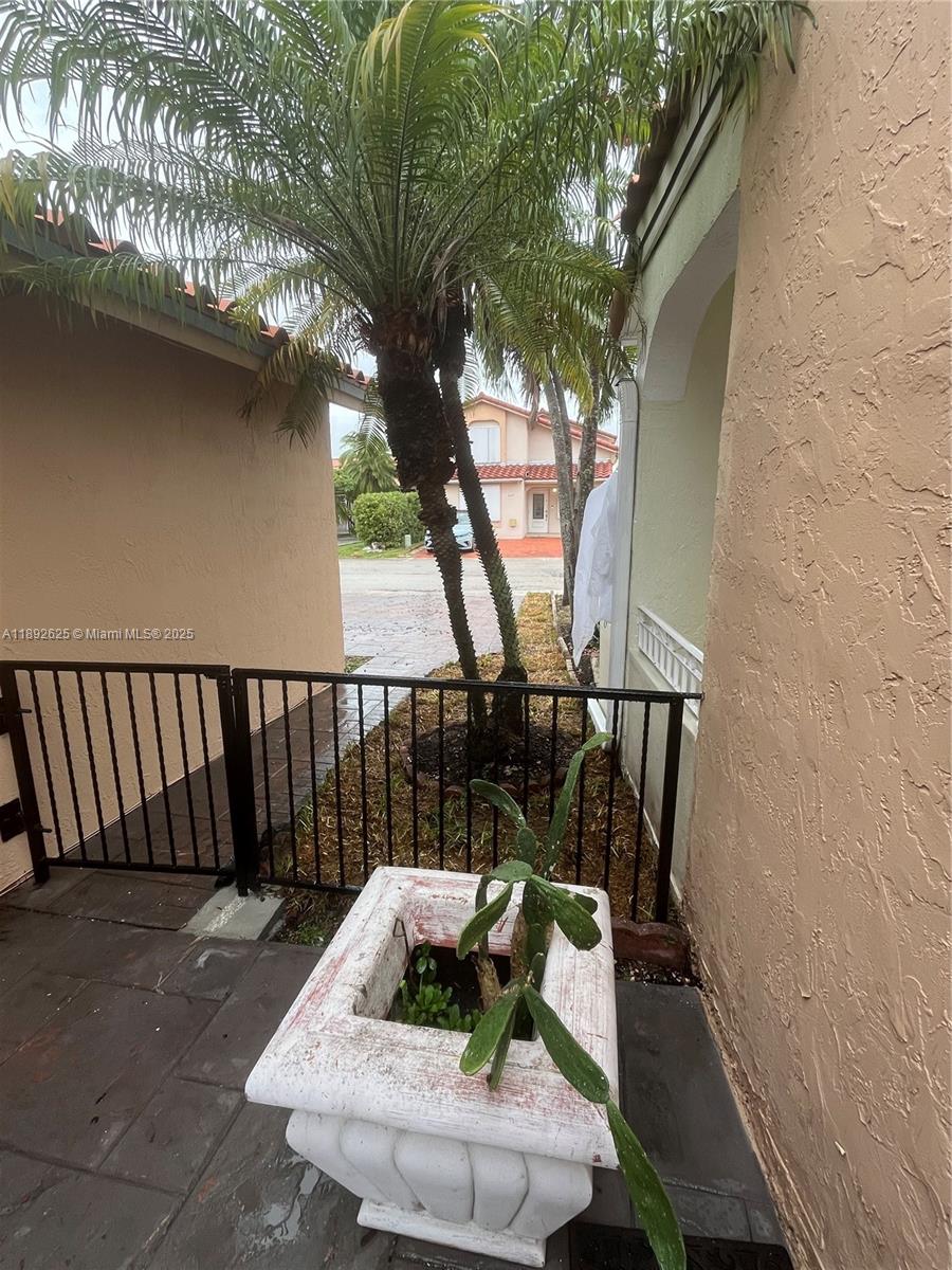 EL PRADO BY THE LAKE - Residential Lease
