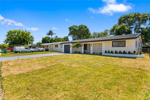 Tiny photo for 2431 Sabal Palm Dr, Miramar, FL 33023 (MLS # A12042217)