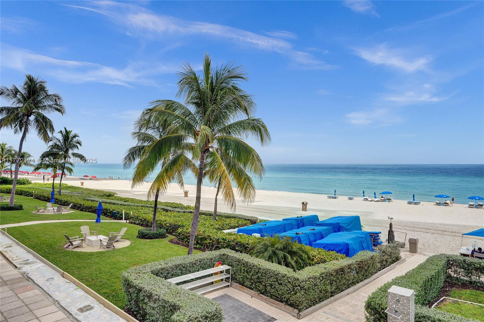 THE PINNACLE CONDO - Residential