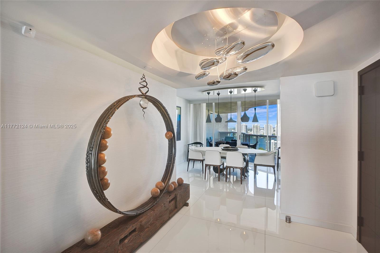 THE PINNACLE CONDO - Residential