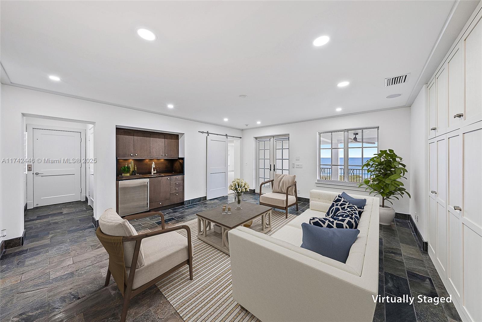Jupiter Inlet Colony - Residential