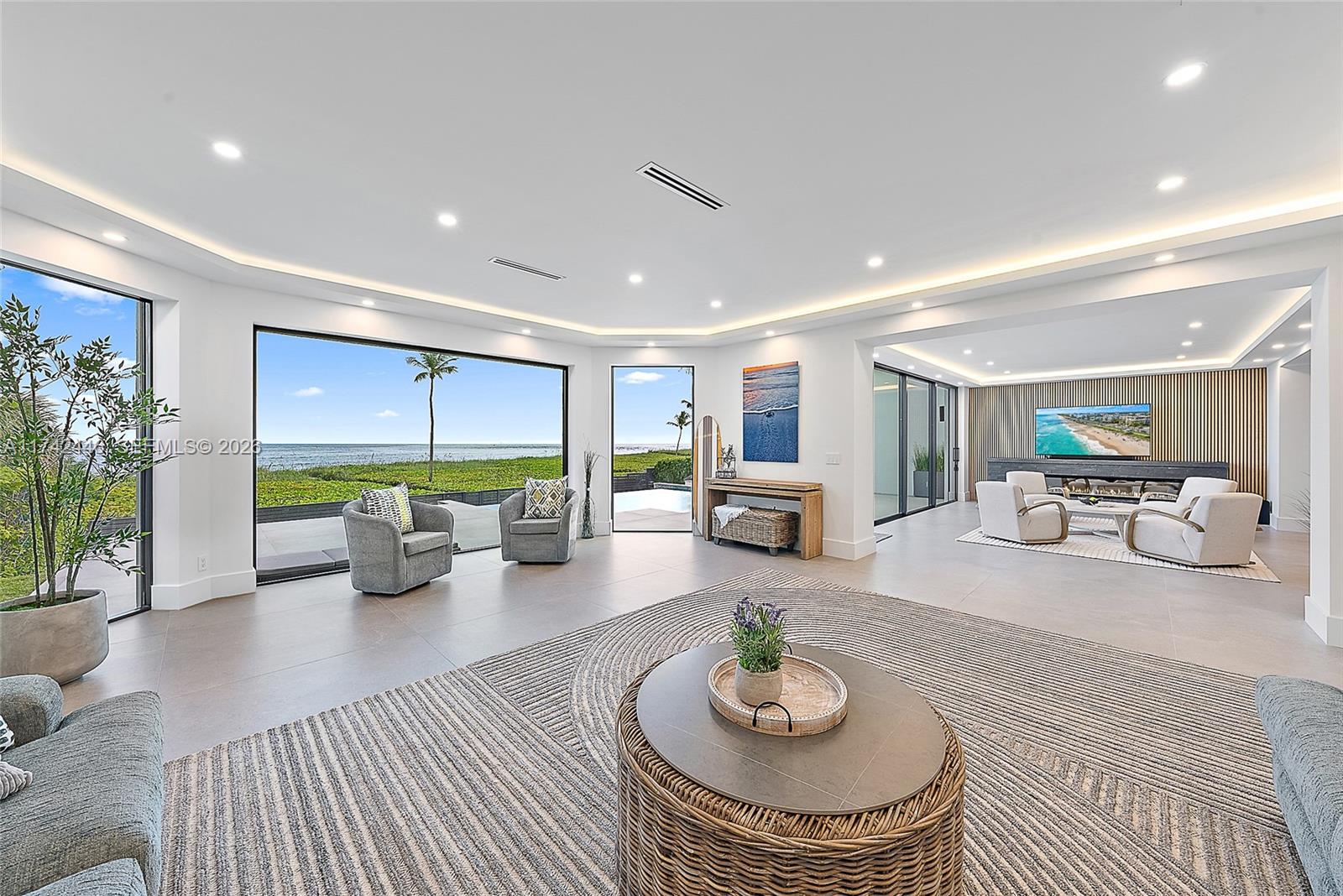 Jupiter Inlet Colony - Residential