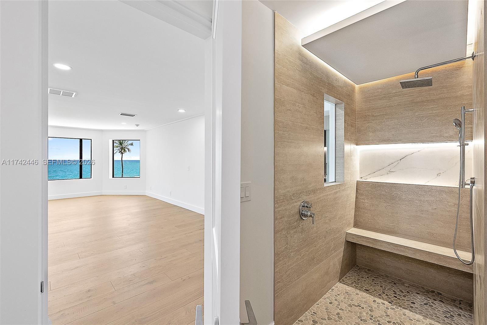 Jupiter Inlet Colony - Residential