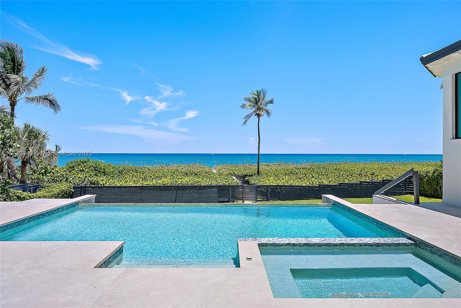 Jupiter Inlet Colony - Residential