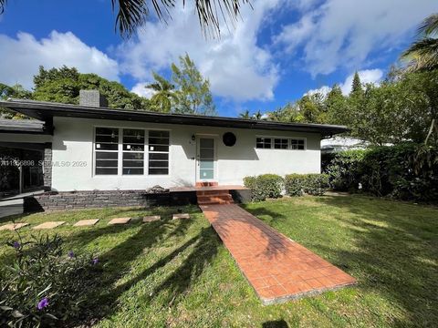 811 NE 70th St 0 Miami FL 33138