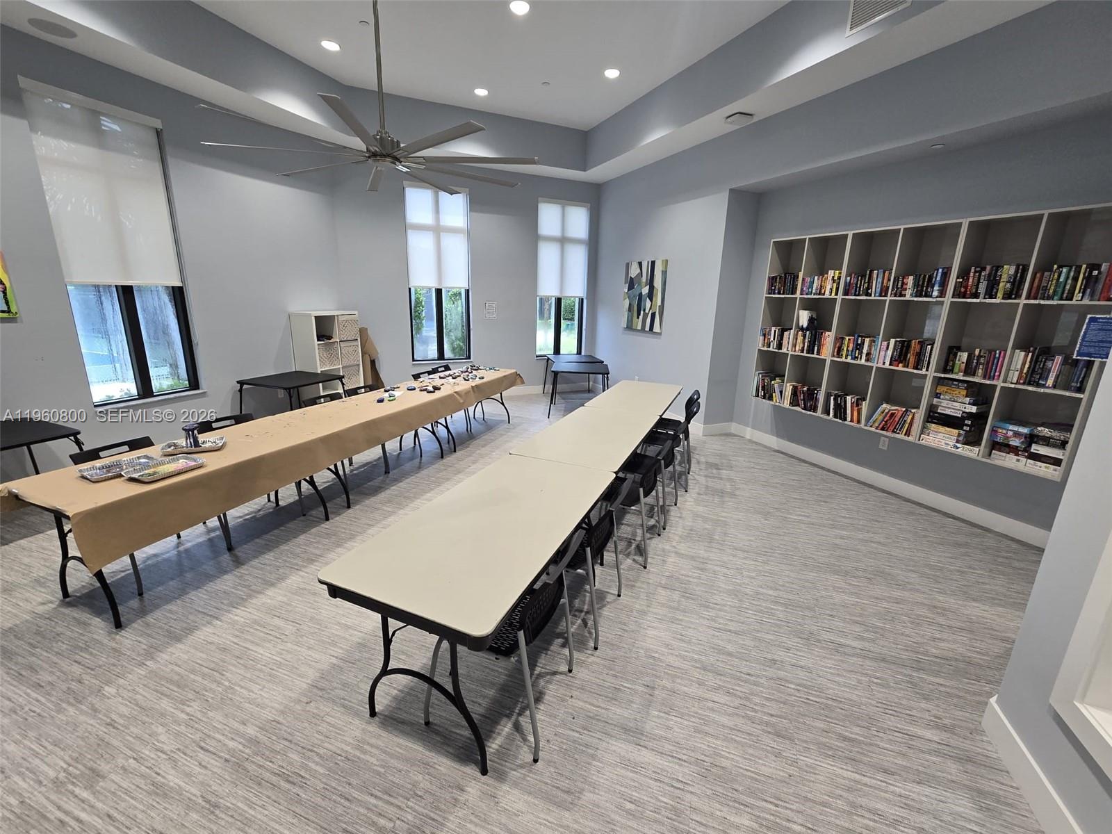 MCJUNKIN FARMS PLAT - Residential