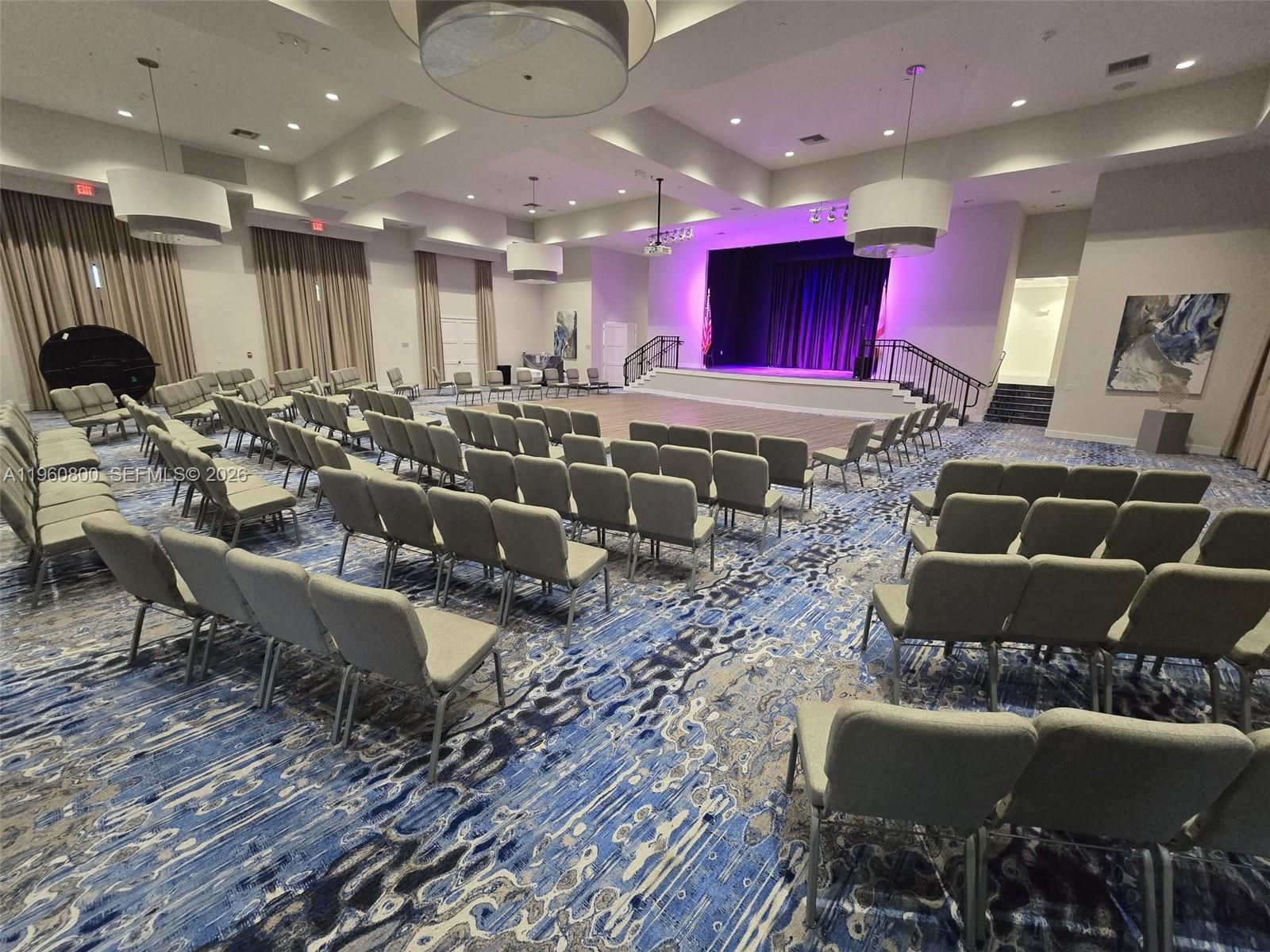 MCJUNKIN FARMS PLAT - Residential