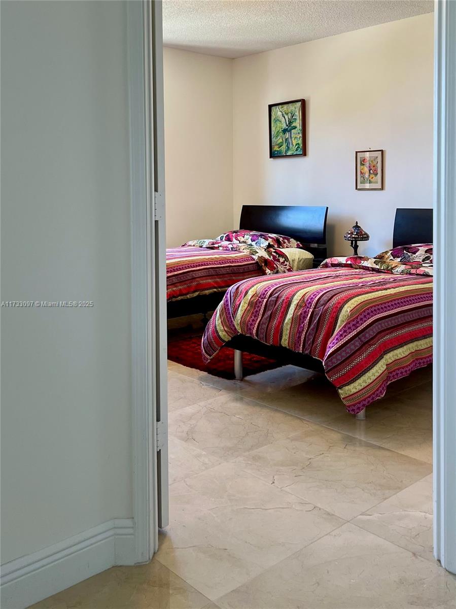 TOWER CONDO AT CITYPLACE - Residential Lease