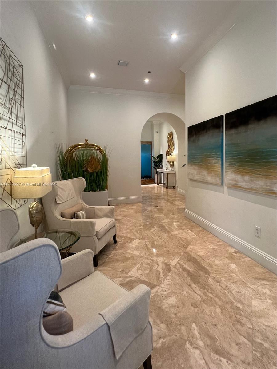 TOWER CONDO AT CITYPLACE - Residential Lease